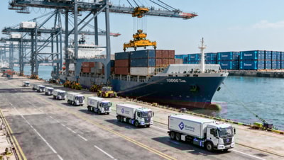 China's First 10,000-Ton Pure-Electric Smart Container Ship Enters Service