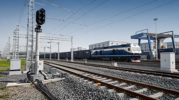 How to Vet EPC Contractors for Rail Projects