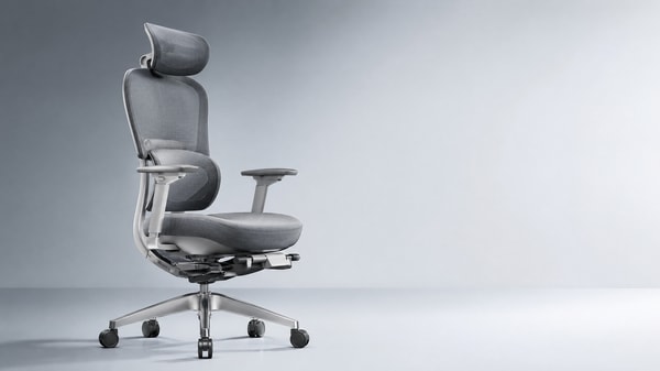 Ergonomic Office Chairs With Headrest That Support Upright Posture