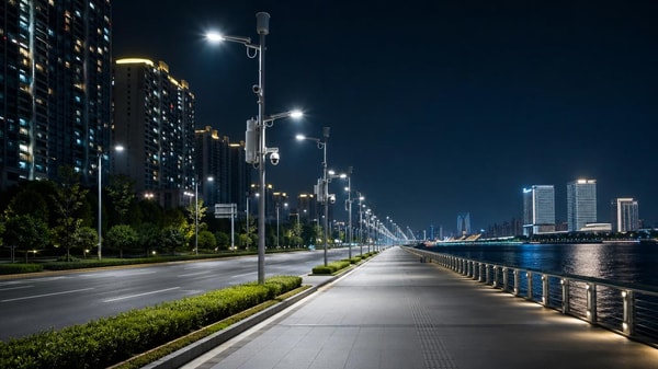 What Makes Smart Street Lighting Hard to Scale Citywide