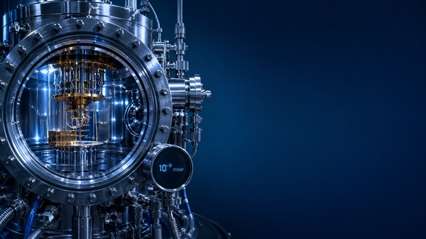 The Role of UHV Technology in Advancing Quantum Computing Systems