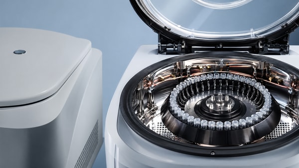 Multi-Sensory Lab Centrifuges vs Standard Models for QC
