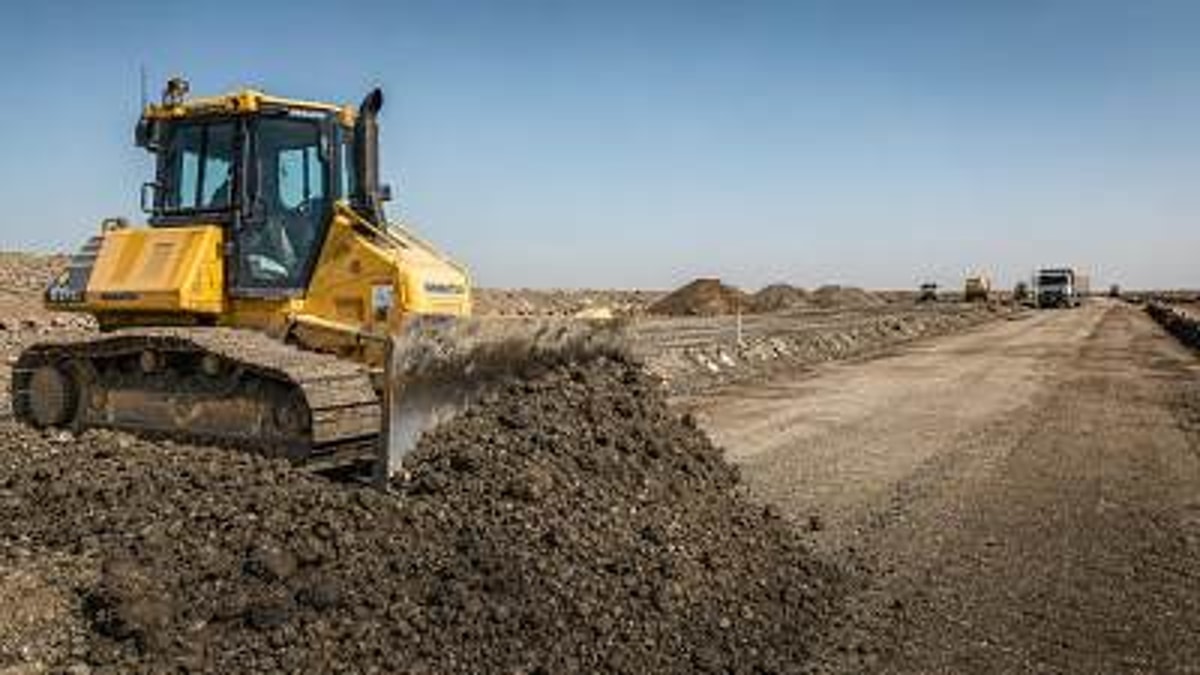 When a BULLDOZER for Road Construction Delivers Better Site Efficiency