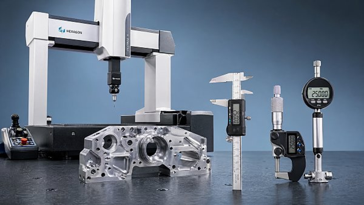 Coordinate Measuring Machines or Hand Tools for Tight Tolerances?