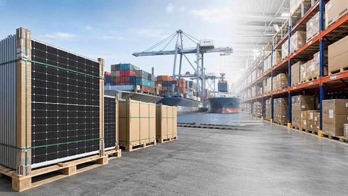 Solar Panels Wholesale USA: Import or Source Locally?