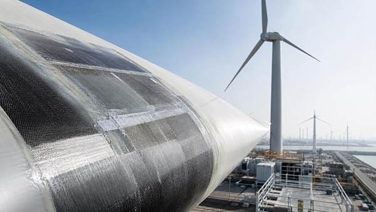Wind Turbine Blades: Why Repairs Cost More Than Planned