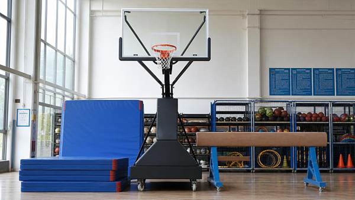 Sports equipment for schools: durability claims worth testing