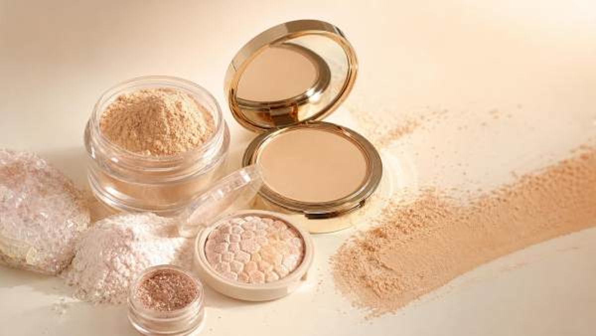 Cosmetic Grade Mica Powder: Natural Look or Better Coverage?