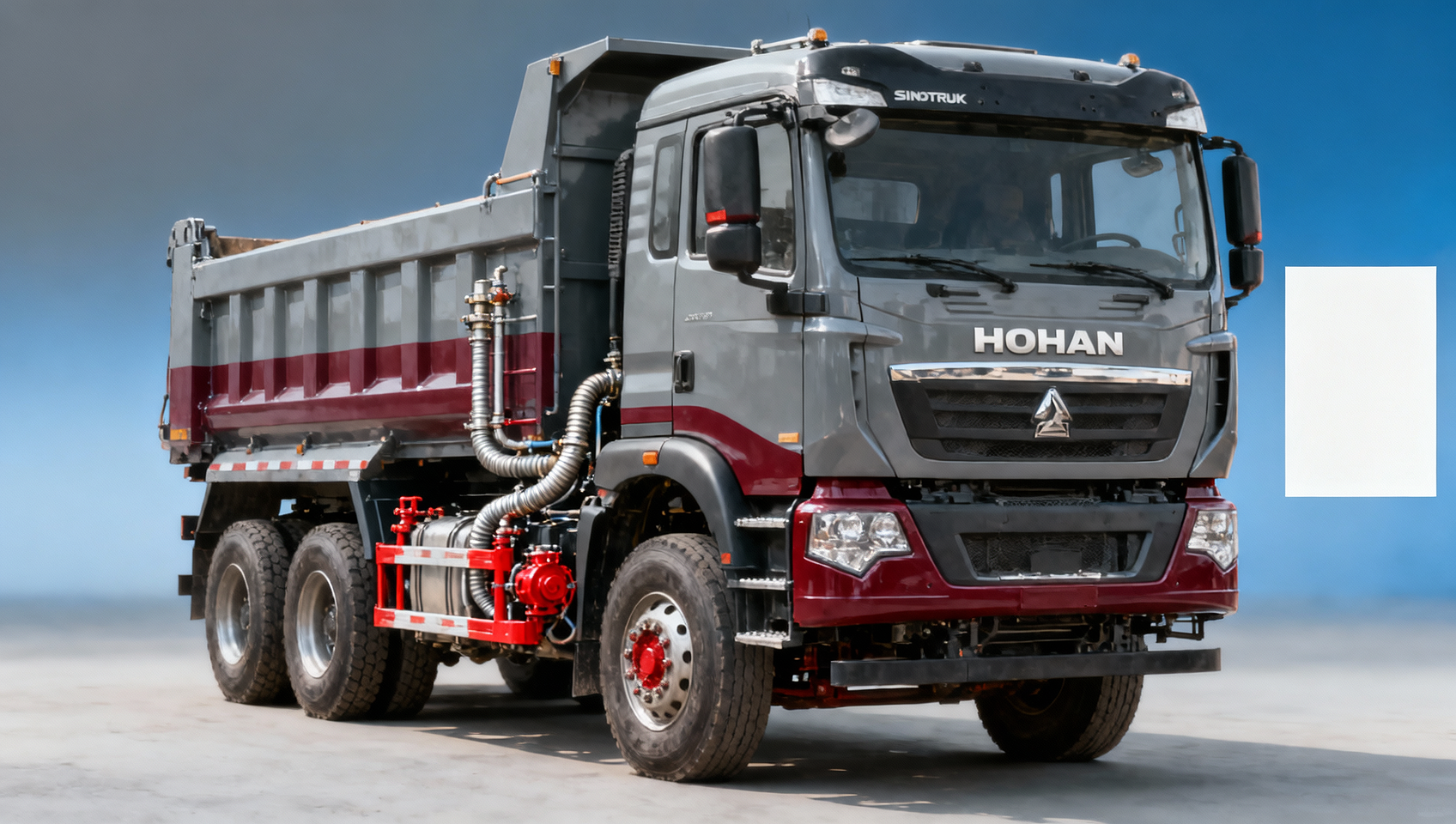 Which heavy duty trucks for sale in Russia include dual-circuit braking systems compliant with TR CU 018/2011?