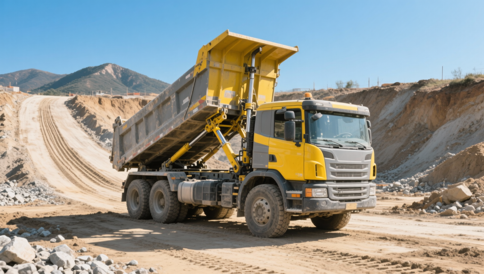 Dump Truck Suppliers for Construction Sites: How Often Do Standard Configurations Miss Site-Specific Needs?