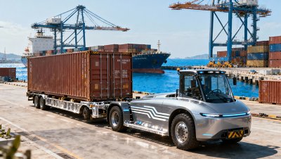 China's First 10,000-Ton Pure Electric Smart Container Ship Enters Service