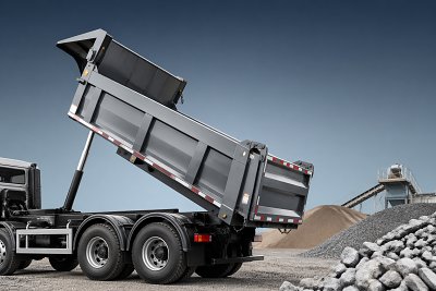 Truck Tipper Body Material Affects More Than Durability