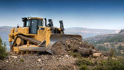 BULLDOZER for Land Clearing: What Matters Most in Rough Terrain