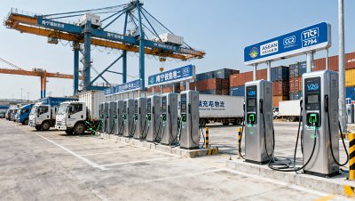 Nanning IRP Launches EV Freight Charging Station for W. Sea-Air Corridor