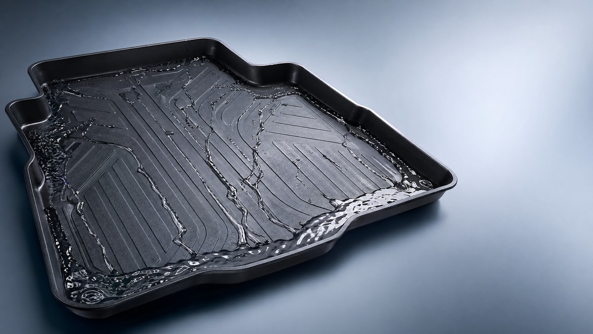 Waterproof Floor Mats That Still Leak at the Edges