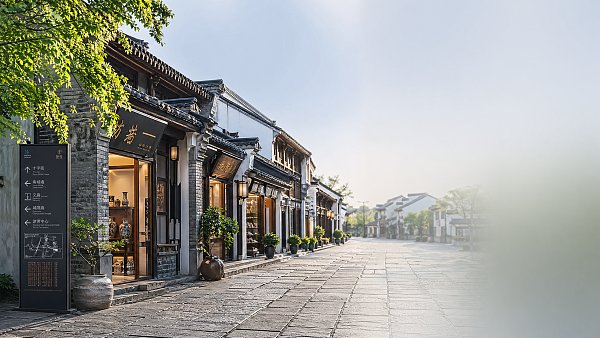 Heritage districts losing appeal? What travelers notice first